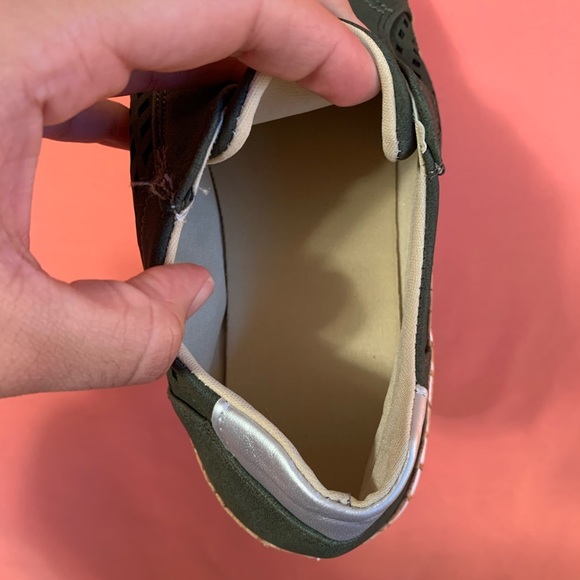 Snazzy flat slip on shoe - Picture 5 of 6